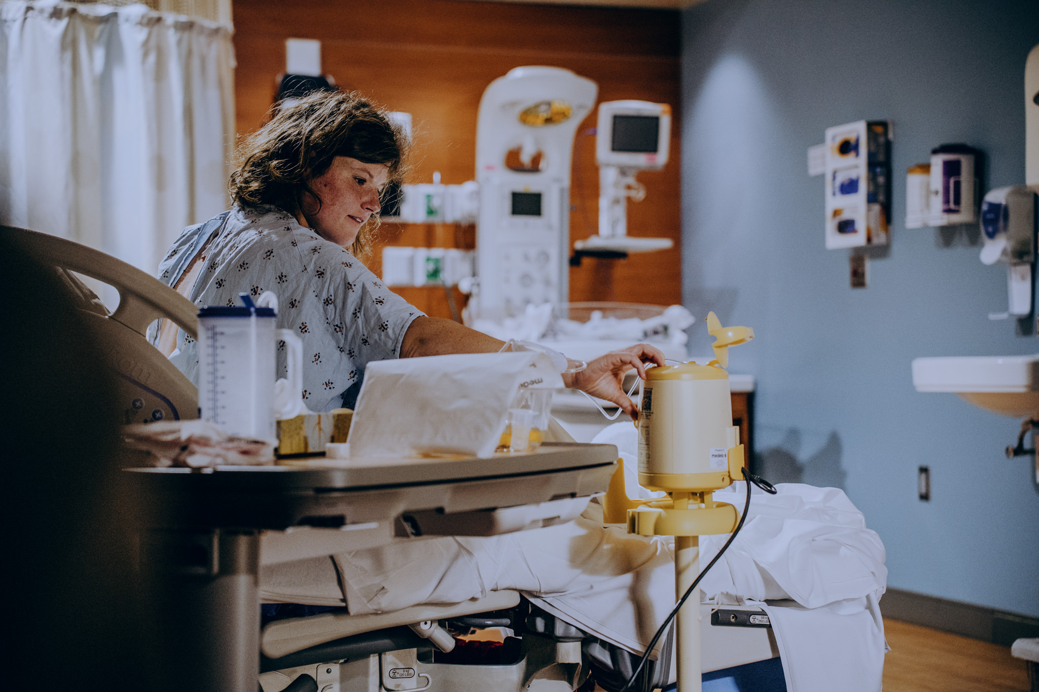 Jen's milk came in early so she pumped before going into active labor